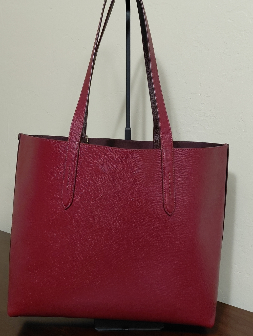 Coach Highline Tote with Rexy and Carriage Style No. 88774 in the Deep Red - Picture 3 of 12